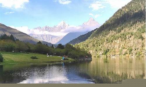 康定情歌木格措天气预报一周天气_康定木格措风景区天气预报